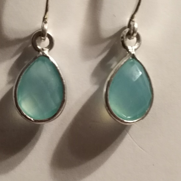 Chalcedony Sterling Silver Drop earrings - Picture 2 of 2